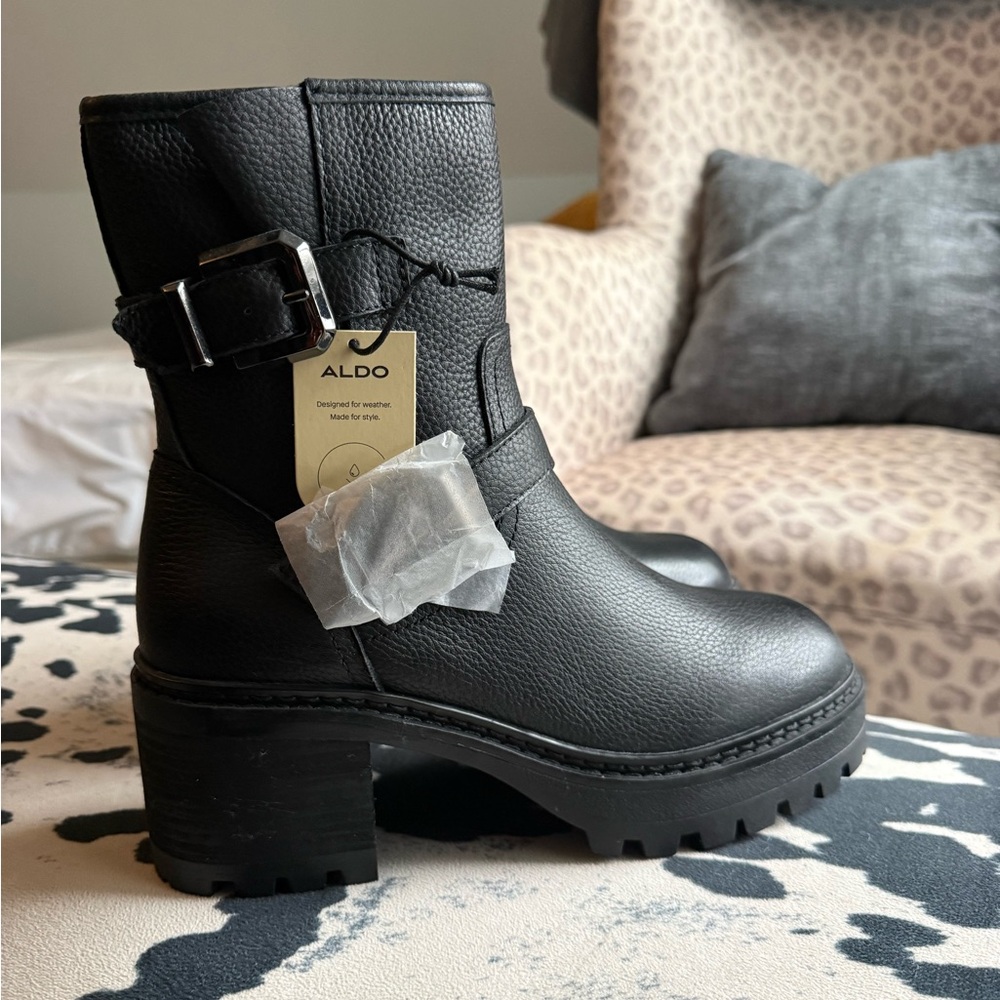 ALDO Women's Black Motorcycle Leather Ankle Boots with Faux Fur Inside